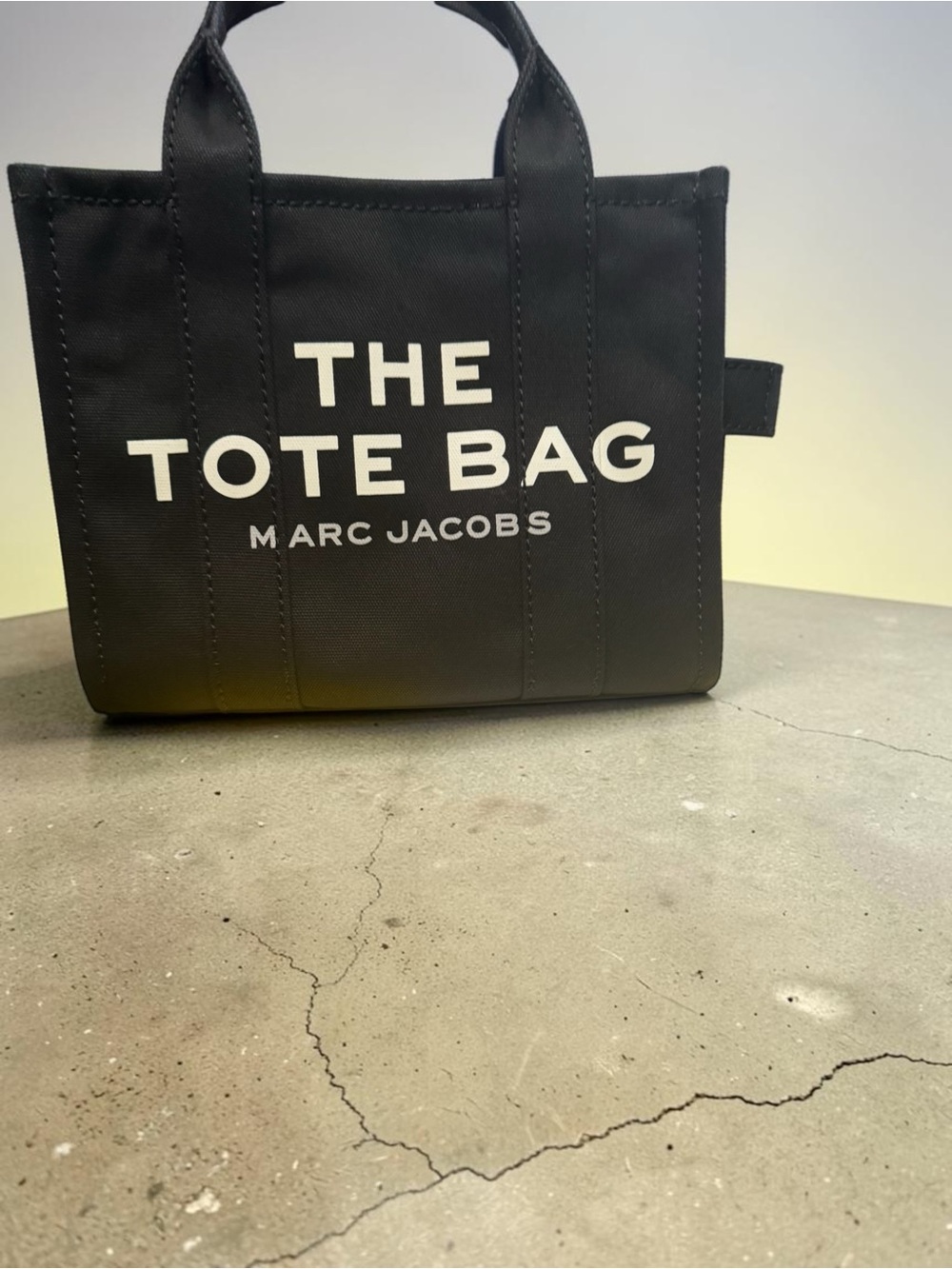Marc Jacobs The Small Tote Bag - NEW. Full inclusion